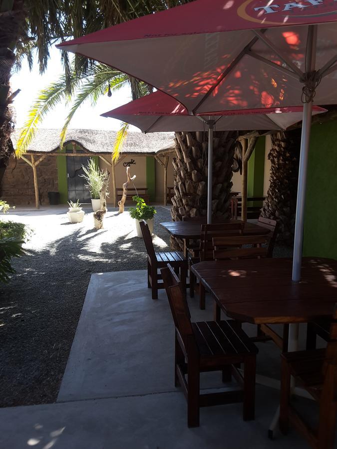 Melissa'S Guest House Kamanjab Exterior foto